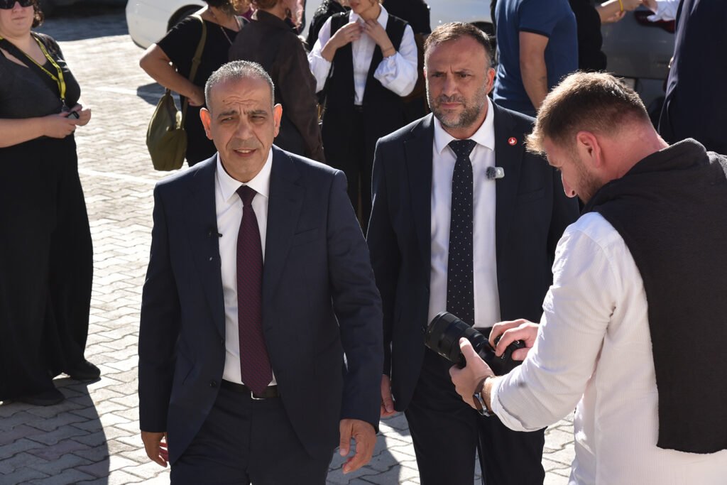 TDP adaylık başvurusunu yaptı…Çeler: “Biz bu adada iyi bir gelecek kurmak istiyoruz” TDP adaylık başvurusunu yaptı...Çeler: "Biz bu adada iyi bir gelecek kurmak istiyoruz"