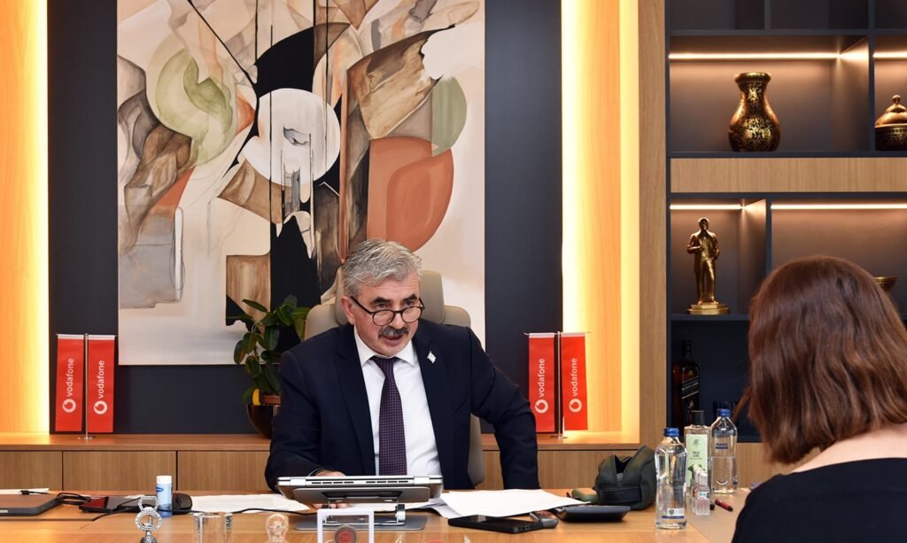 KKTC 15 Kasım’da 5G’ye geçiyor… Telsim Müdürü Tüz: “Kuzey Kıbrıs’ın dijital geleceğinde yeni bir dönemin başlangıcı olacak” KKTC 15 Kasım’da 5G’ye geçiyor… Telsim Müdürü Tüz: “Kuzey Kıbrıs'ın dijital geleceğinde yeni bir dönemin başlangıcı olac