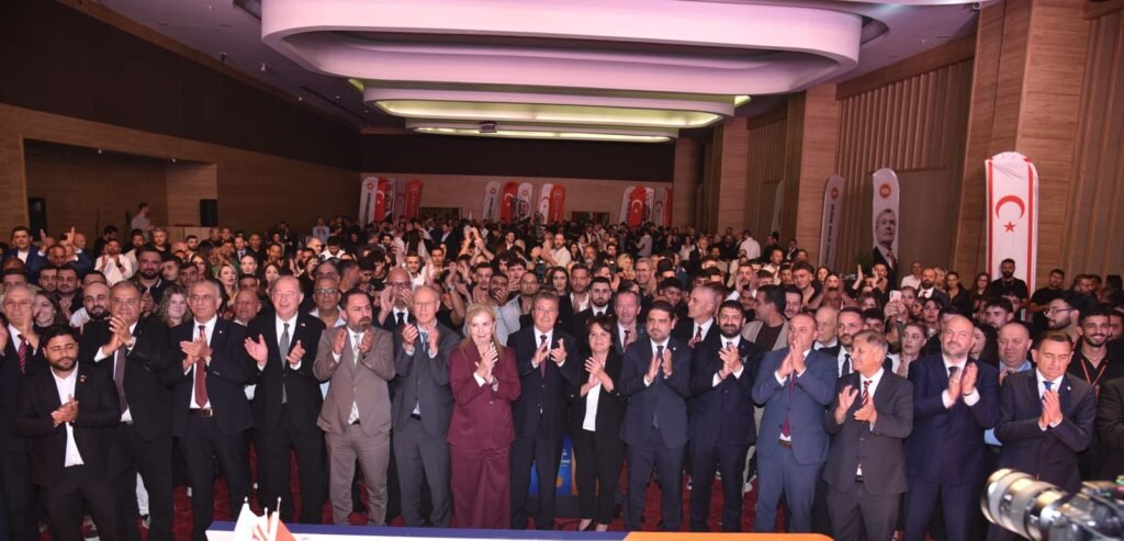 Üstel, yeni dönemde gençlere yönelik 10 maddelik destek paketini açıkladı… Üstel, yeni dönemde gençlere yönelik 10 maddelik destek paketini açıkladı…
