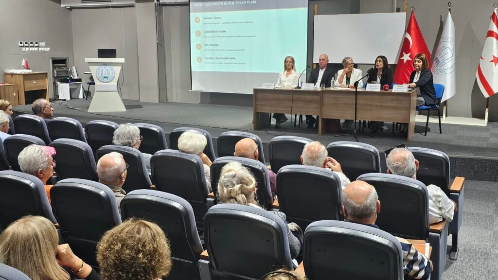Girne Üniversitesi, 60+ Yaş Tazelenme Üniversitesi “Medyada Yaşa Bakış Paneli” düzenledi Girne Üniversitesi, 60+ Yaş Tazelenme Üniversitesi “Medyada Yaşa Bakış Paneli” düzenledi
