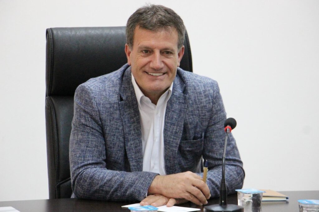 Arıklı: “Sosyal Sigortaları da Maliye’nin durumuna düşürmeyin” Arıklı: “Sosyal Sigortaları da Maliye’nin durumuna düşürmeyin”